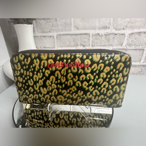 Like for notification. Share Show Sundays at 8am EST and Saturdays at 10am. 🛍️ - Picture 17 of 17